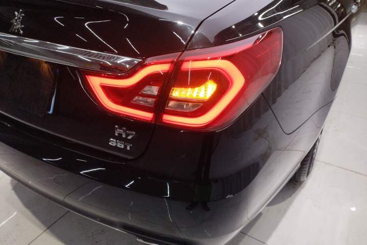 Used Hongqi H7 2017 1.8T Tech Model Right Rear Taillight