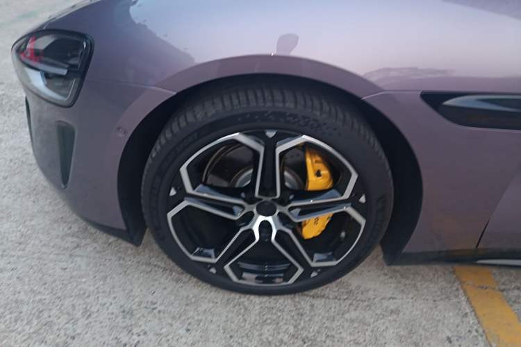 Used Xiaomi Auto SU7 2024 Rear-Drive Ultra-Long Range Advanced Pro-Level Intelligent Driving Version
