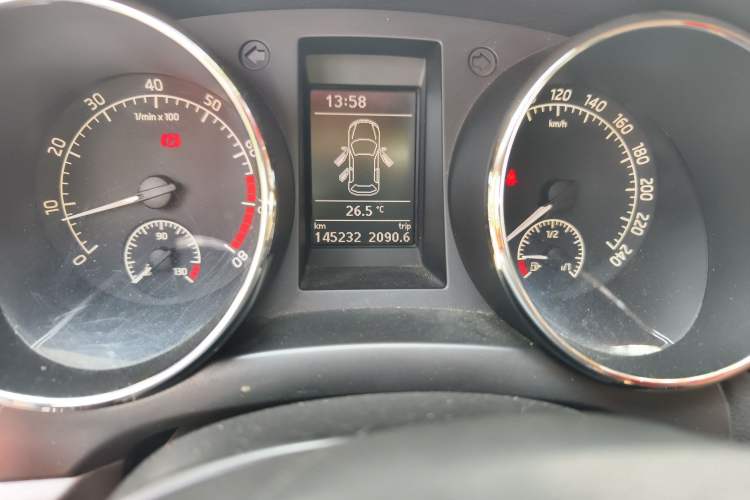 Used Skoda Yeti 2014 1.4TSI Manual Polar Edition
