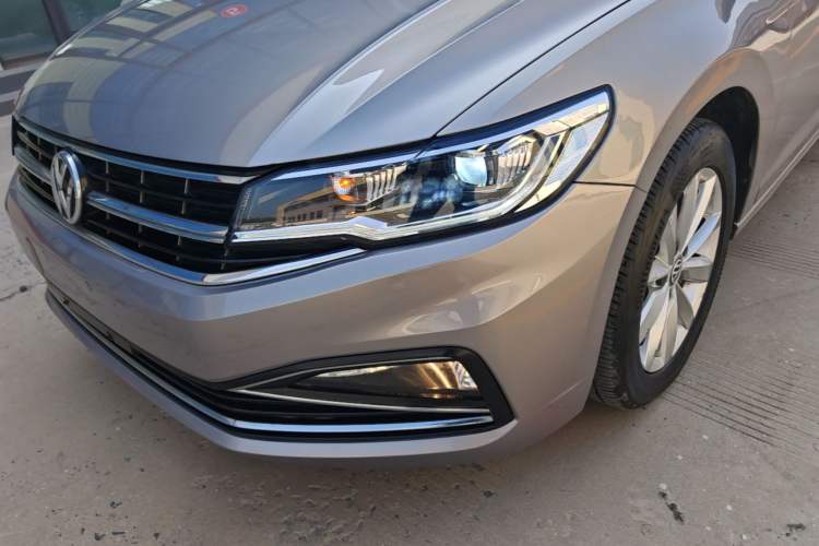 Used Volkswagen Bora 2020 1.5L Automatic Comfort Model Left Front Headlight