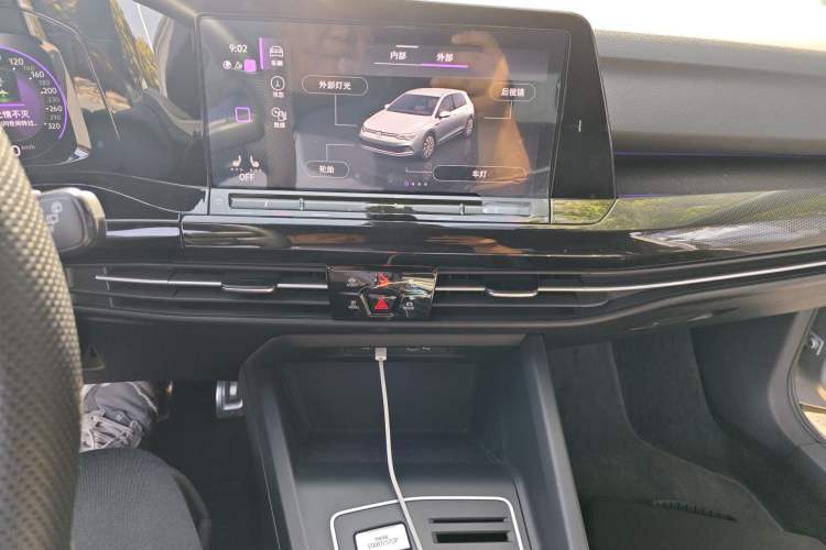 Used Volkswagen Golf 2023 280TSI DSG R-Line 20th Anniversary Edition
