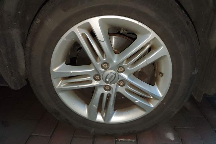 Used GAC Trumpchi GS5 2014 2.0L Automatic Two-Wheel Drive Deluxe Edition