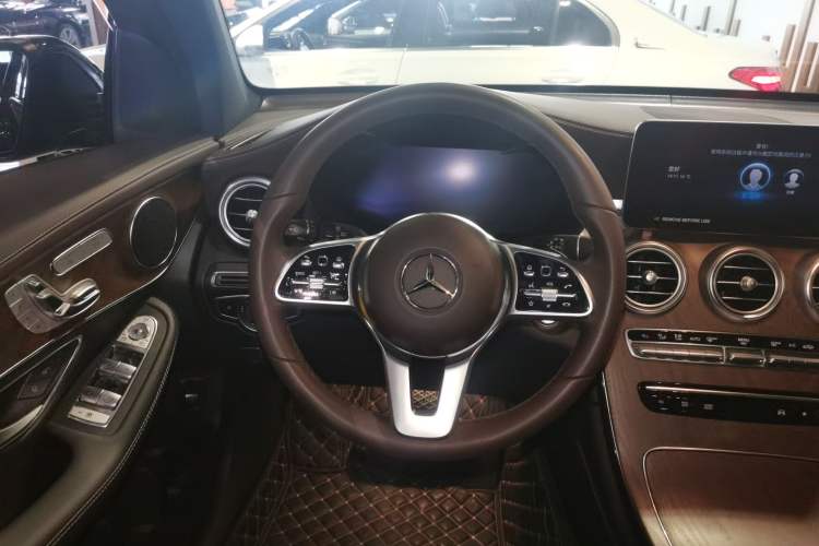 Used Mercedes-Benz GLC 2022 Refreshed GLC 300 L 4MATIC Dynamic Edition