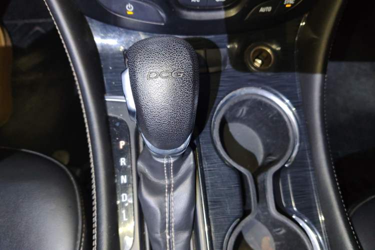 Used Buick Envision 2016 20T Two-Wheel Drive Leading Version Gear Lever