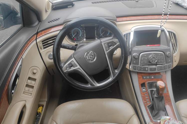 Used Buick LaCrosse 2012 2.4L SIDI Haoya Edition