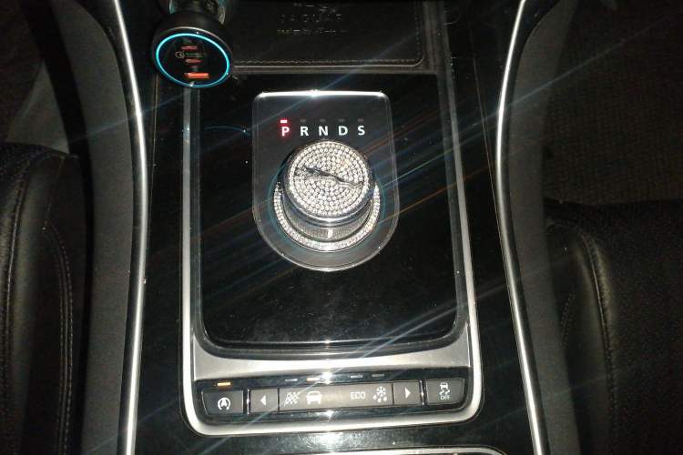 Used Jaguar XF 2016 XF 2.0T Two-Wheel-Drive Luxury Edition
