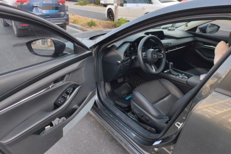 Used Mazda Mazda 3 Axela 2022 2.0L Automatic Zhi Rui Edition