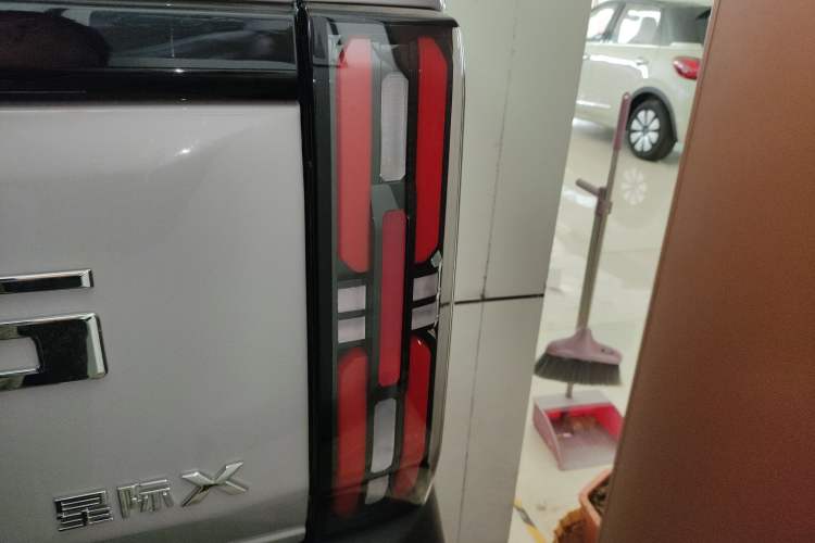 Used SAIC MAXUS Xingji X 2025 2.5T Luxury Edition
