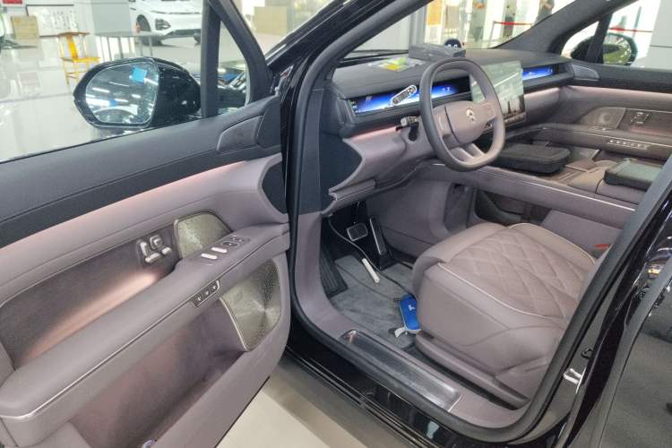 Used Nio ES8 2026 Model 6-seat Executive Luxury Edition Driver Seat