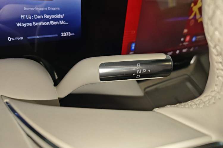 Used Hima AITO M8 2025 Model, Pure Electric Max+ Six-Seat Long-Range Version
