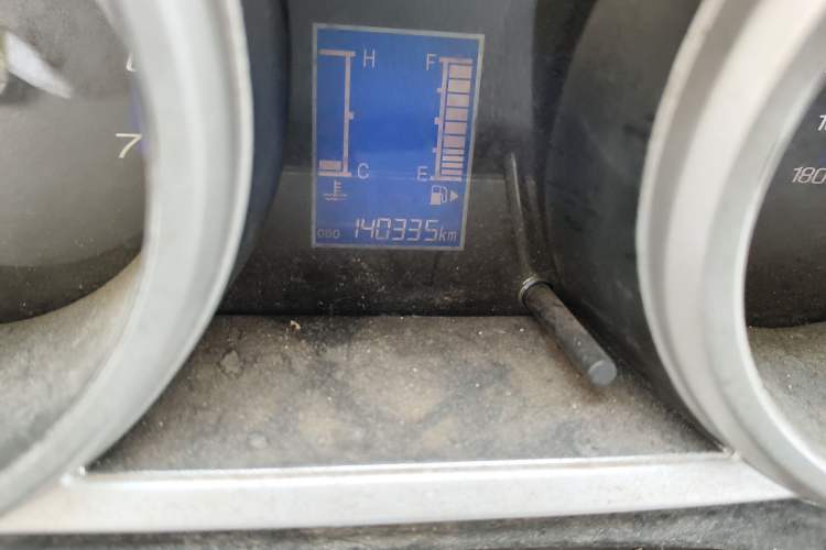 Used CHANGAN KAICHENG Ounuo S 2015 1.5L Jin Ouno Elite Model Odometer Close Up