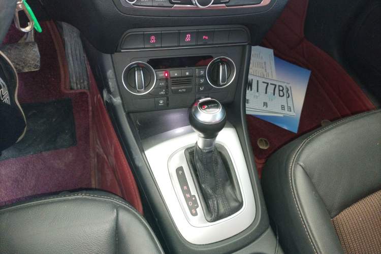 Used Audi Q3 2018 30th Anniversary Edition 30 TFSI Fashion Model
