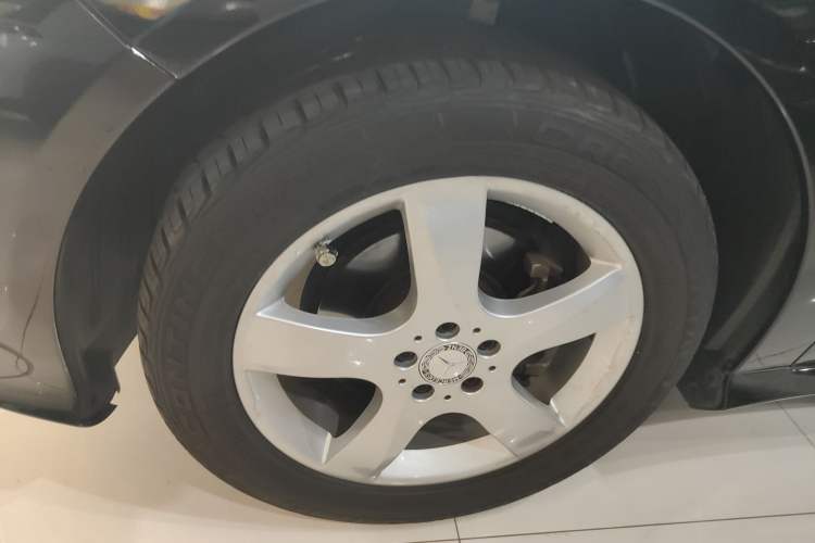 Used Mercedes-Benz R-Class 2014 R 320 4MATIC Luxury Model