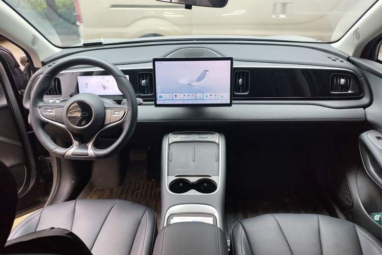 Used BYD Sealion 05 EV 2025 520 km Smart Cruise Version Center Console