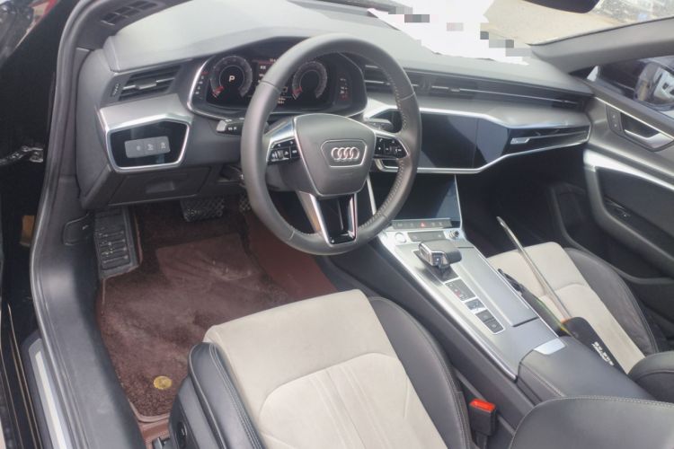 Used Audi A6L 2019 40 TFSI Luxury Dynamic Model Center Console