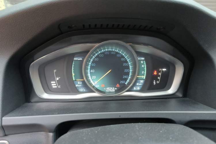 Used Volvo V60 2014 T5 Zhiya Edition