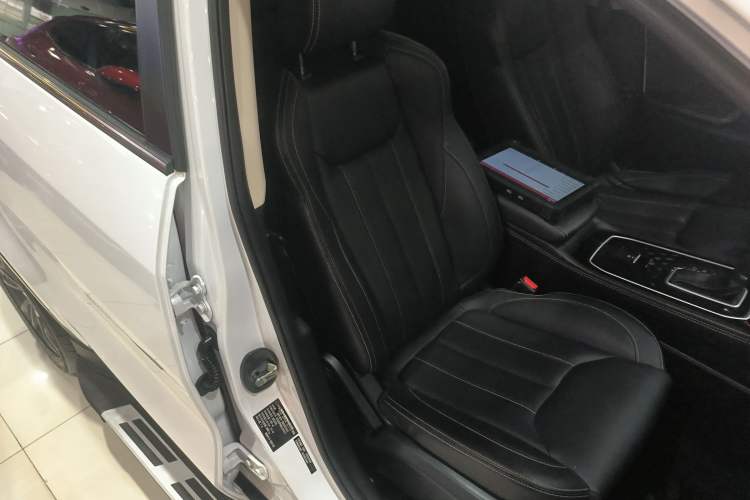 Used Dongfeng Fengon 580 2020 1.5T CVT Luxury Edition
