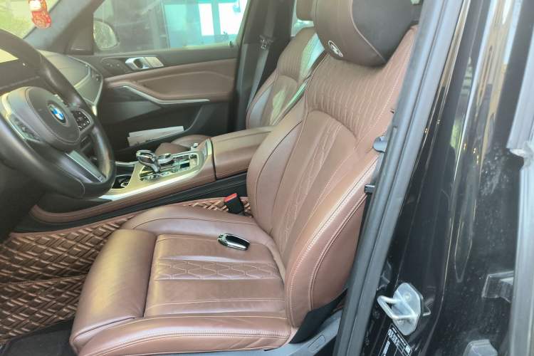 Used BMW X7 2019 xDrive40i Luxury M Sport Package