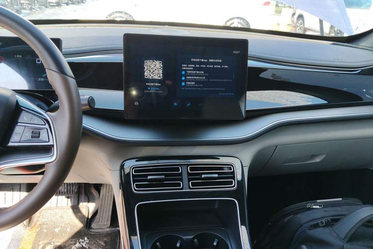 Used BYD Qin PLUS 2024 Honor Edition EV 420KM Leading Model
