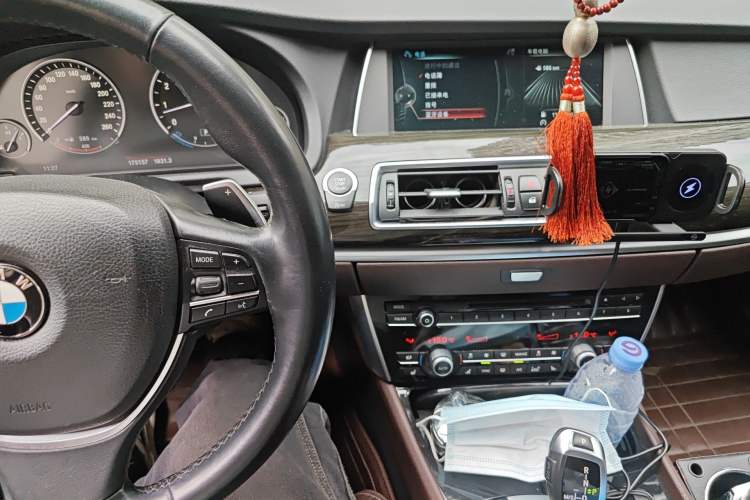 Used BMW 5 Series GT 2014 535i Luxury Edition Audio And AC Panel