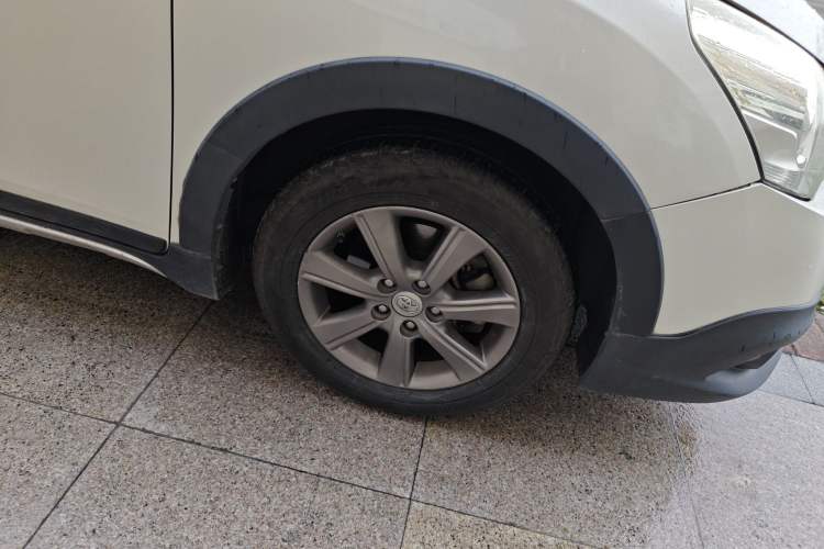 Used Toyota Verso 2015 180E CVT Crossover Edition