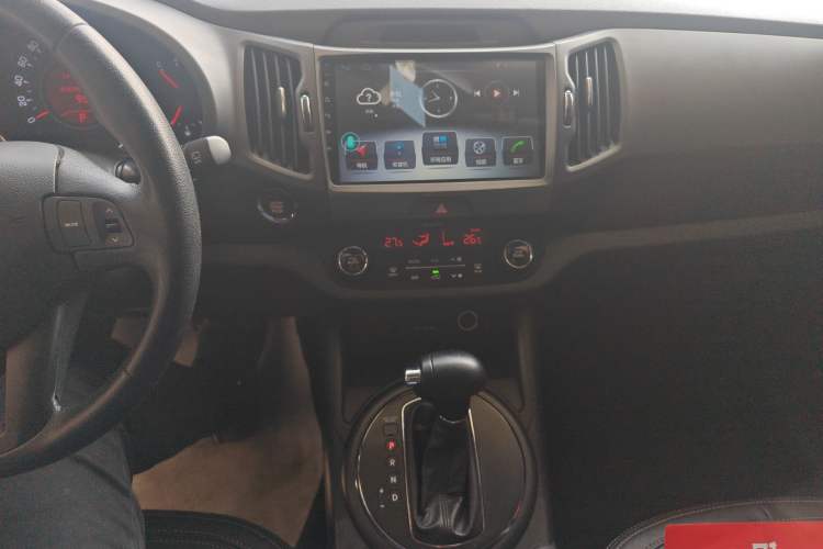 Used Kia Sportage R 2012 2.0L Automatic Two-Wheel Drive GLS
