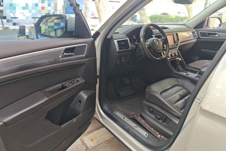 Used Volkswagen Teramont 2017 330TSI Two-Wheel-Drive Luxury Edition Driver Seat