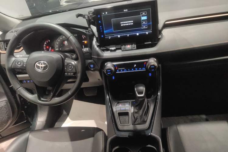 Used Toyota Wildlander 2022 2.0L CVT Two-Wheel Drive Knight Edition