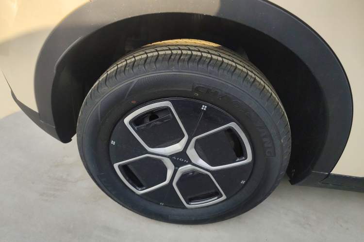 Used AION UT 2025 330 Starlight Edition