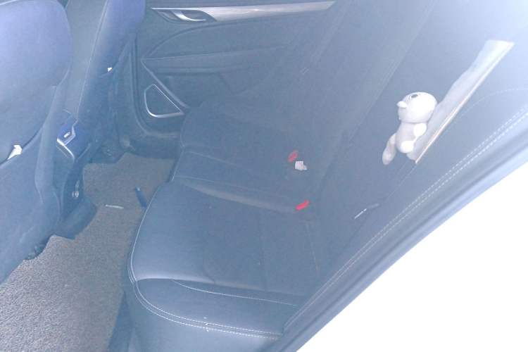 Used Geely Auto Emgrand 2019 Leading Edition 1.5L CVT Upward Asian Games Edition China VI
