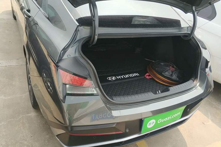 Used Hyundai Elantra 2023 1.5L CVT GLX Elite Edition Trunk