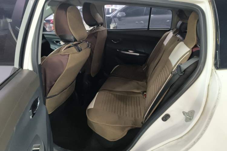 Used Toyota YARiS L Zhi Xuan 2015 1.5E Automatic Charm Edition Left Rear Seat