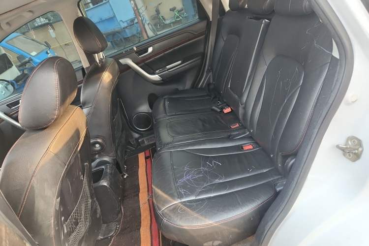 Used Haval H6 2015 Sport Edition 1.5T Manual Two-Wheel Drive Elite Model Left Rear Seat