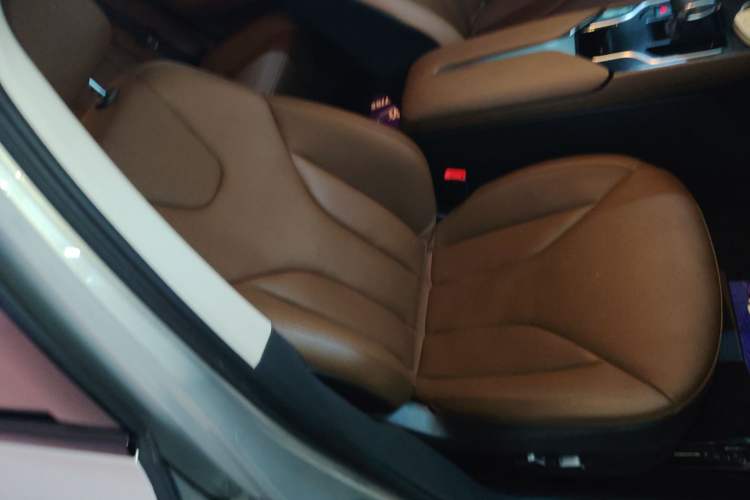 Used Hongqi E-QM5 2024 610 km PLUS