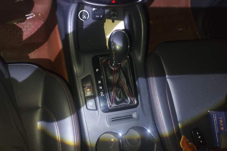 Used CHANGAN CS75 2016 1.8T Automatic Elite Model China V Standard