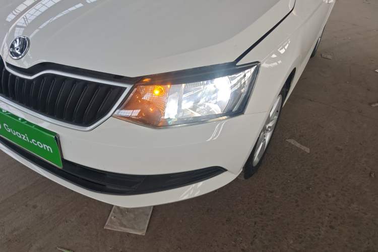 Used Skoda Fabia 2017 1.4L Automatic Car Enjoy Edition Left Front Headlight