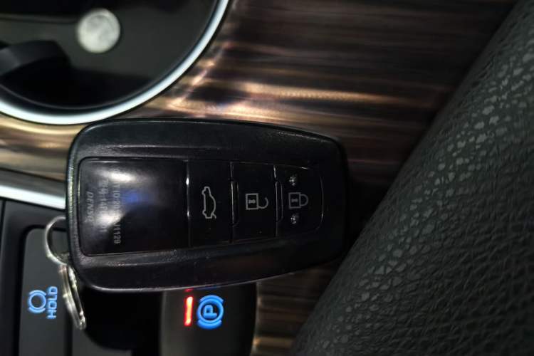 Used Toyota Camry 2019 Revised Version 2.5G Luxury Edition