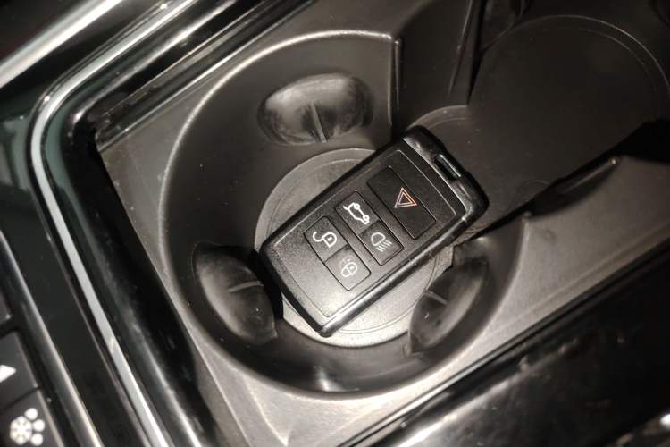 Used Jaguar XFL 2017 XFL 2.0T 240PS Luxury Edition