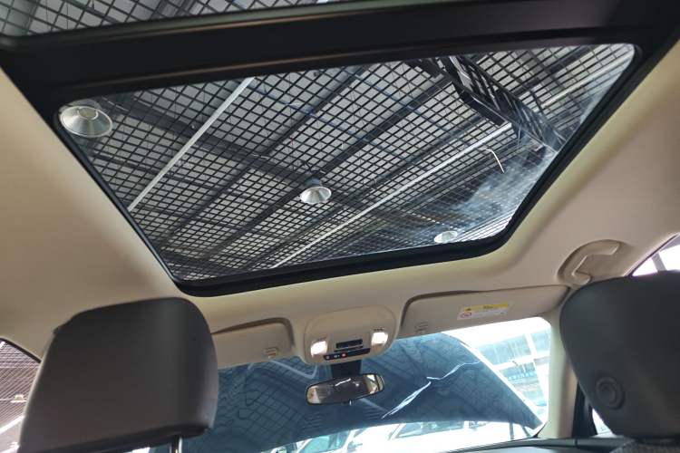 Used Buick Envision 2022 Facelift Encore S 552T Two-Wheel Drive Elite Model Headliner