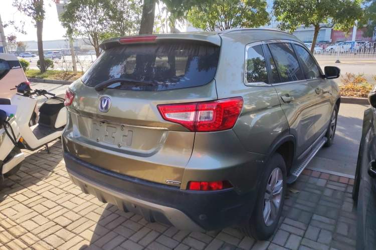 Used Changan CS75 2014 1.8T Automatic Prestige Model China IV Standard
