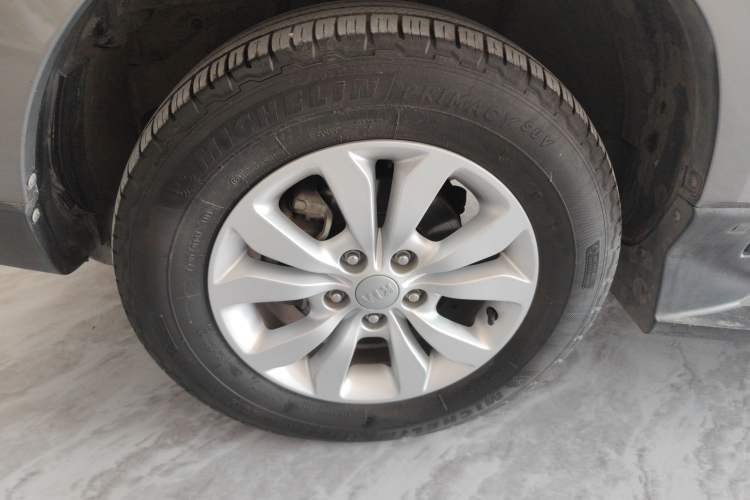 Used Kia Sportage 2013 2.0L Manual Two-Wheel Drive GL Trim