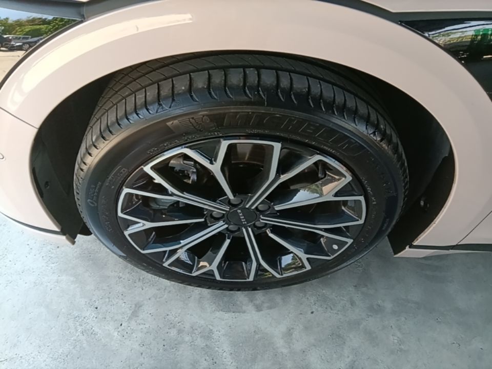 Zeekr 007GT 2025 Rear-Drive Intelligent Driving Version 75 kWh — снимка 10