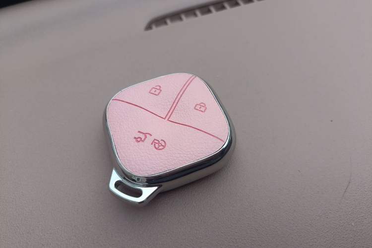 Used Wuling Hongguang MINIEV 2025 Four-Door Version Zhenxiang+ Edition Vehicle Key