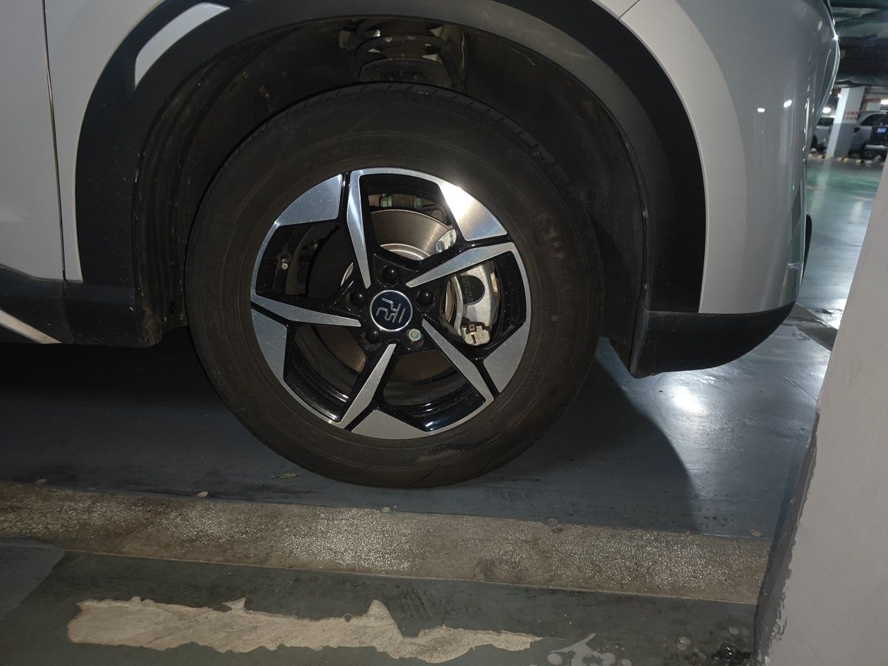 BYD Yuan UP 2024 401KM Leading Edition — снимка 8