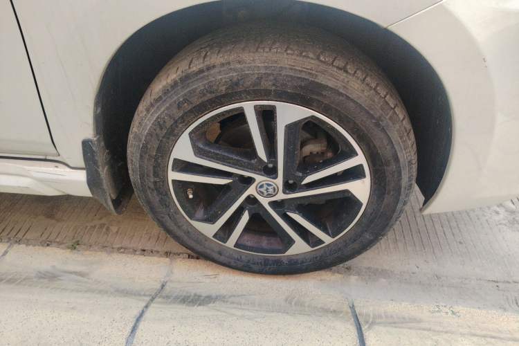 Used Venucia T70 2018 2.0L CVT Smart Edition
