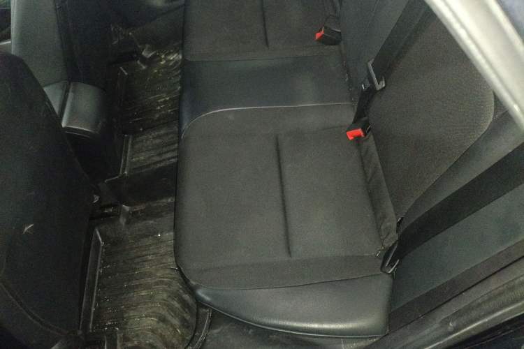 Used Honda Civic 2022 240TURBO CVT Dynamic Edition Left Rear Seat