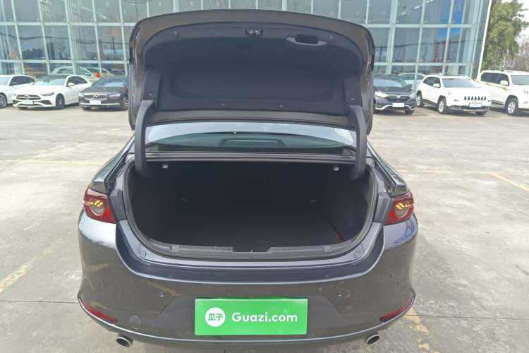 Used Mazda Mazda 3 Axela 2023 2.0L Automatic ZhiXuan Edition