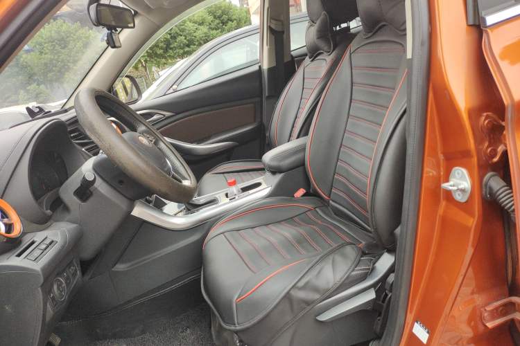 Used BYD Song 2016 GaiShi Edition 1.5TID Automatic Elite Model
