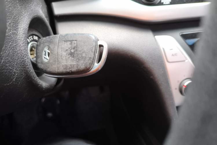 Used Hyundai Elantra (6th Generation / Lingdong) 2016 1.6L Automatic ZhiXuan – Elite Version Vehicle Key