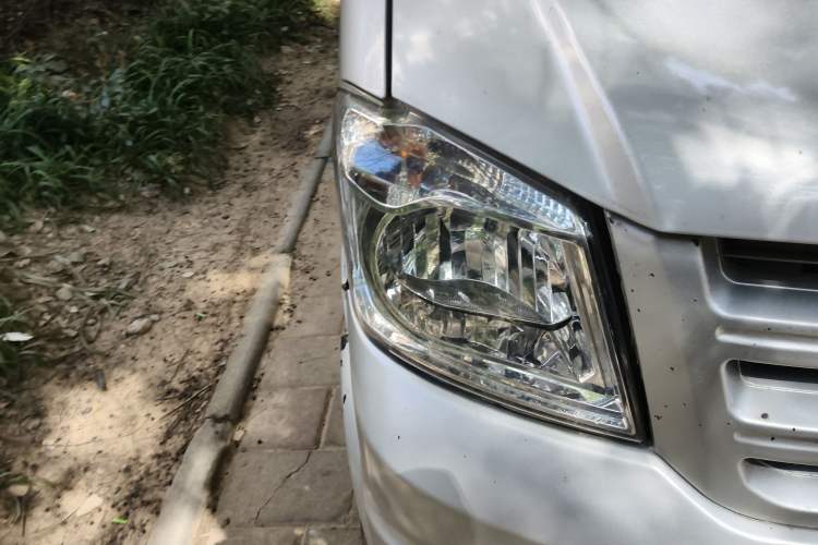 Used Dongfeng Xiaokang K07S 2016 1.2L Practical Version DK12-10 Right Front Headlight